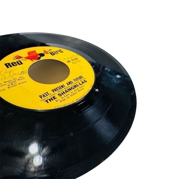 The Shangri-Las 7" 45 RPM Vinyl Single Past, Present and Future RB 10-068 - Picture 6 of 10